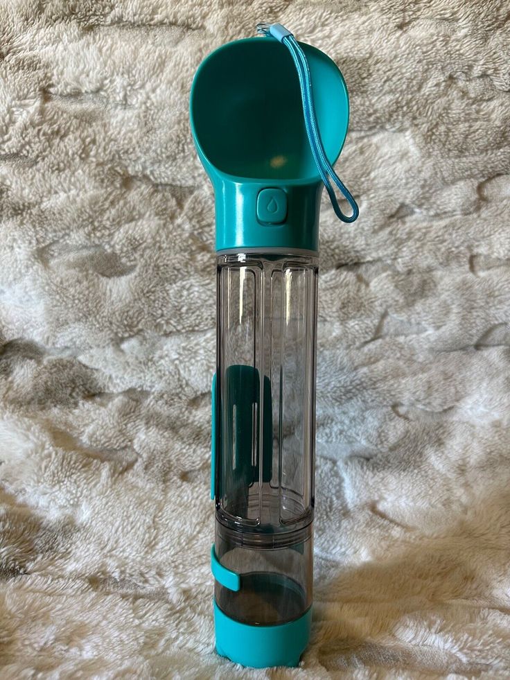 Whimsy GoPup - Portable Travel Feeder